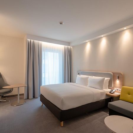 Holiday Inn Express - Munich North By Ihg Exterior foto