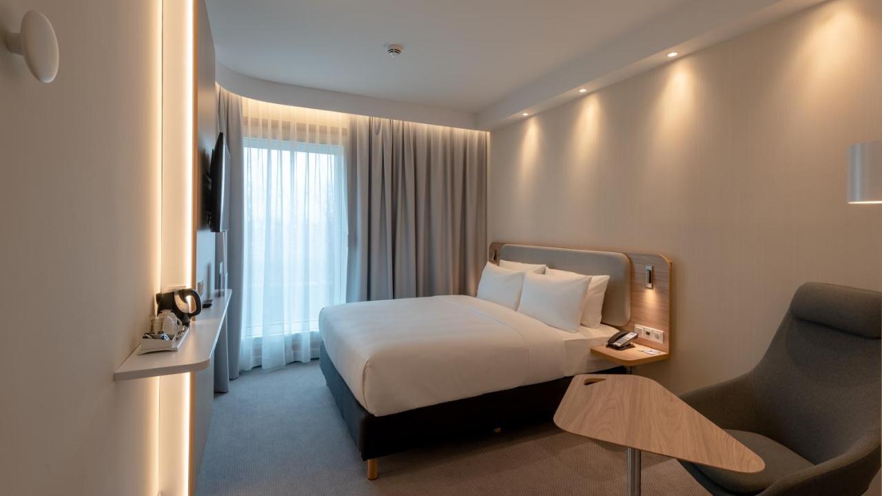 Holiday Inn Express - Munich North By Ihg Exterior foto