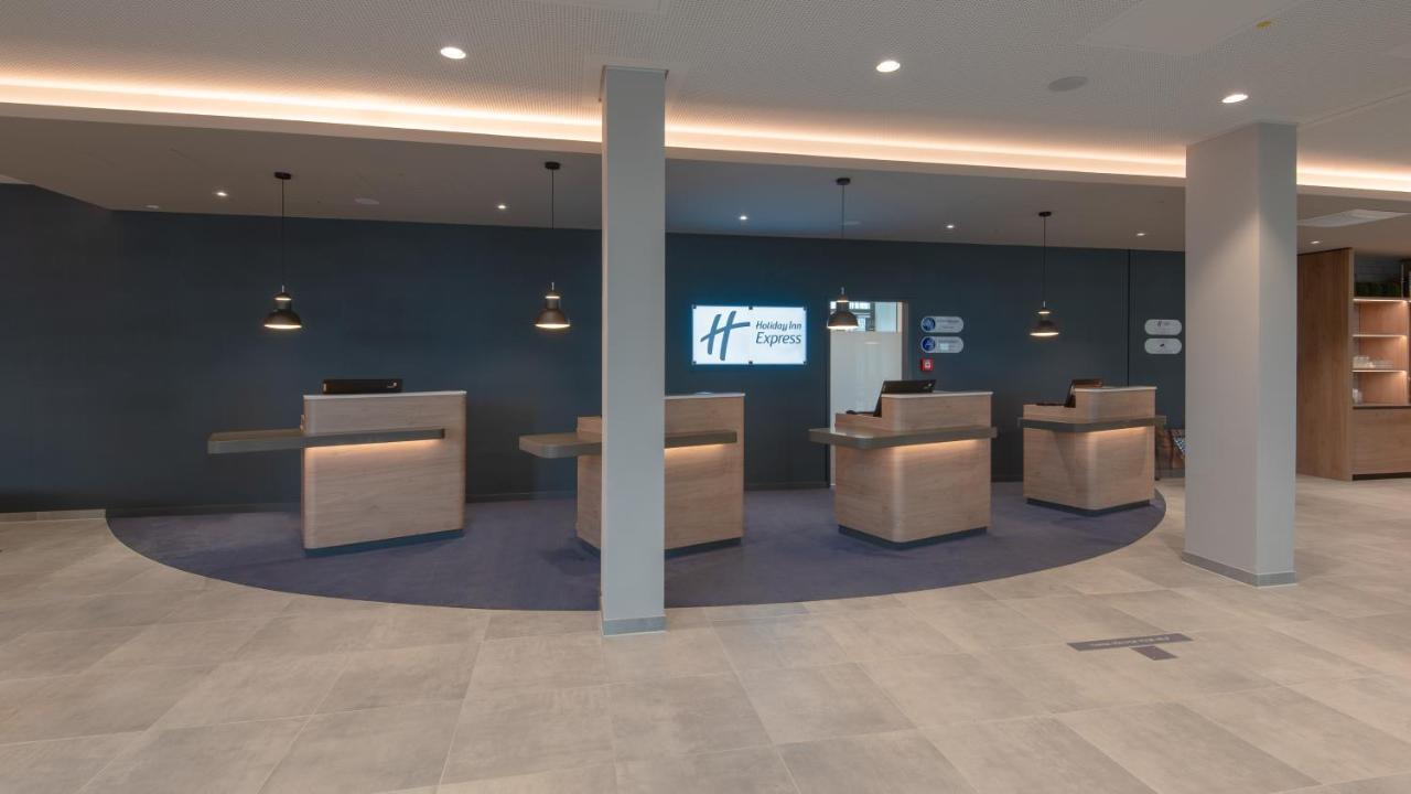 Holiday Inn Express - Munich North By Ihg Exterior foto