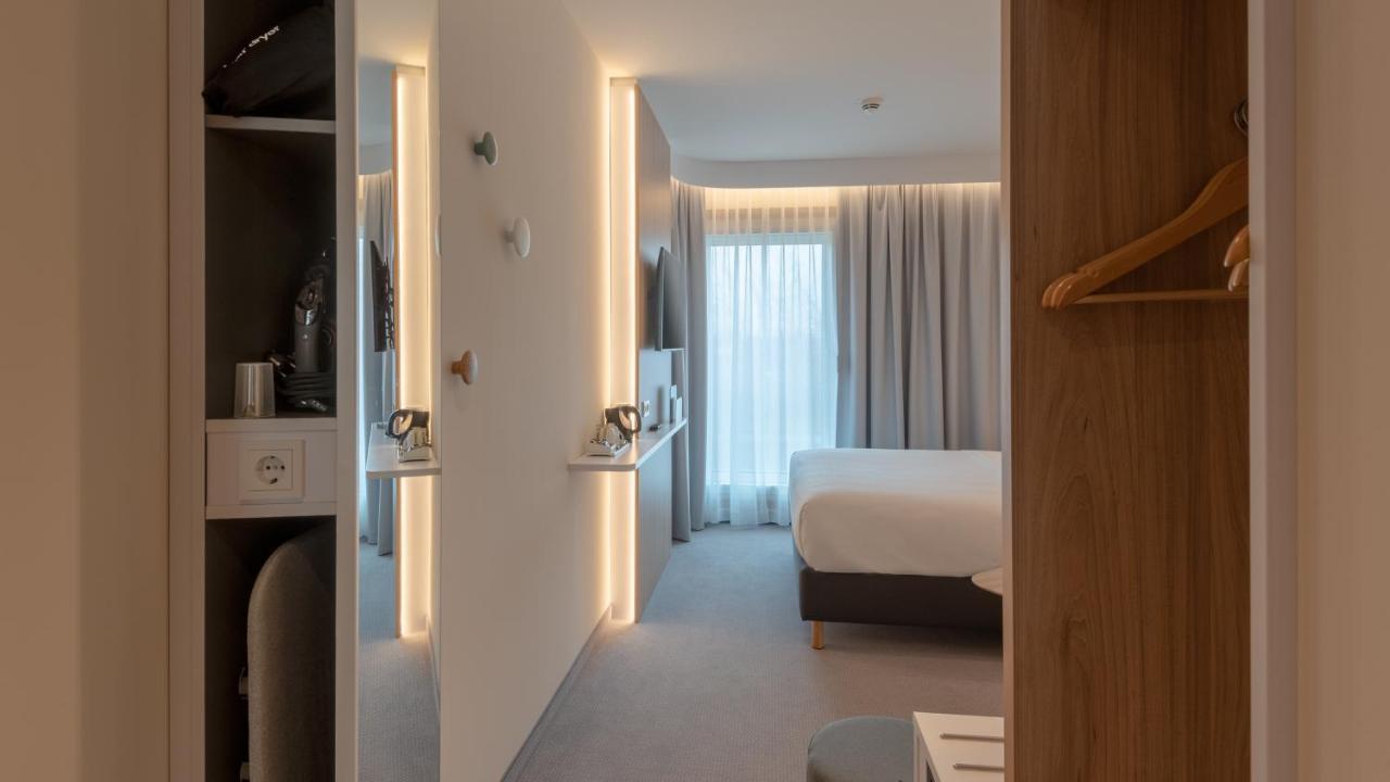 Holiday Inn Express - Munich North By Ihg Exterior foto