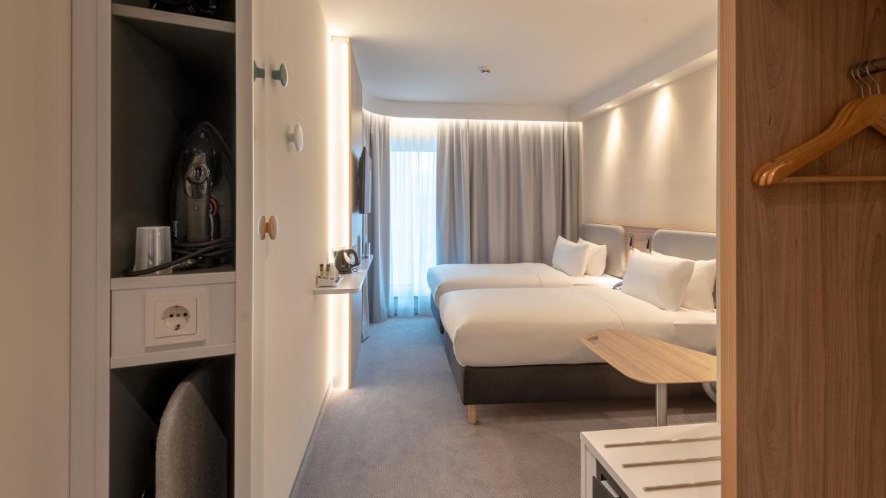 Holiday Inn Express - Munich North By Ihg Exterior foto