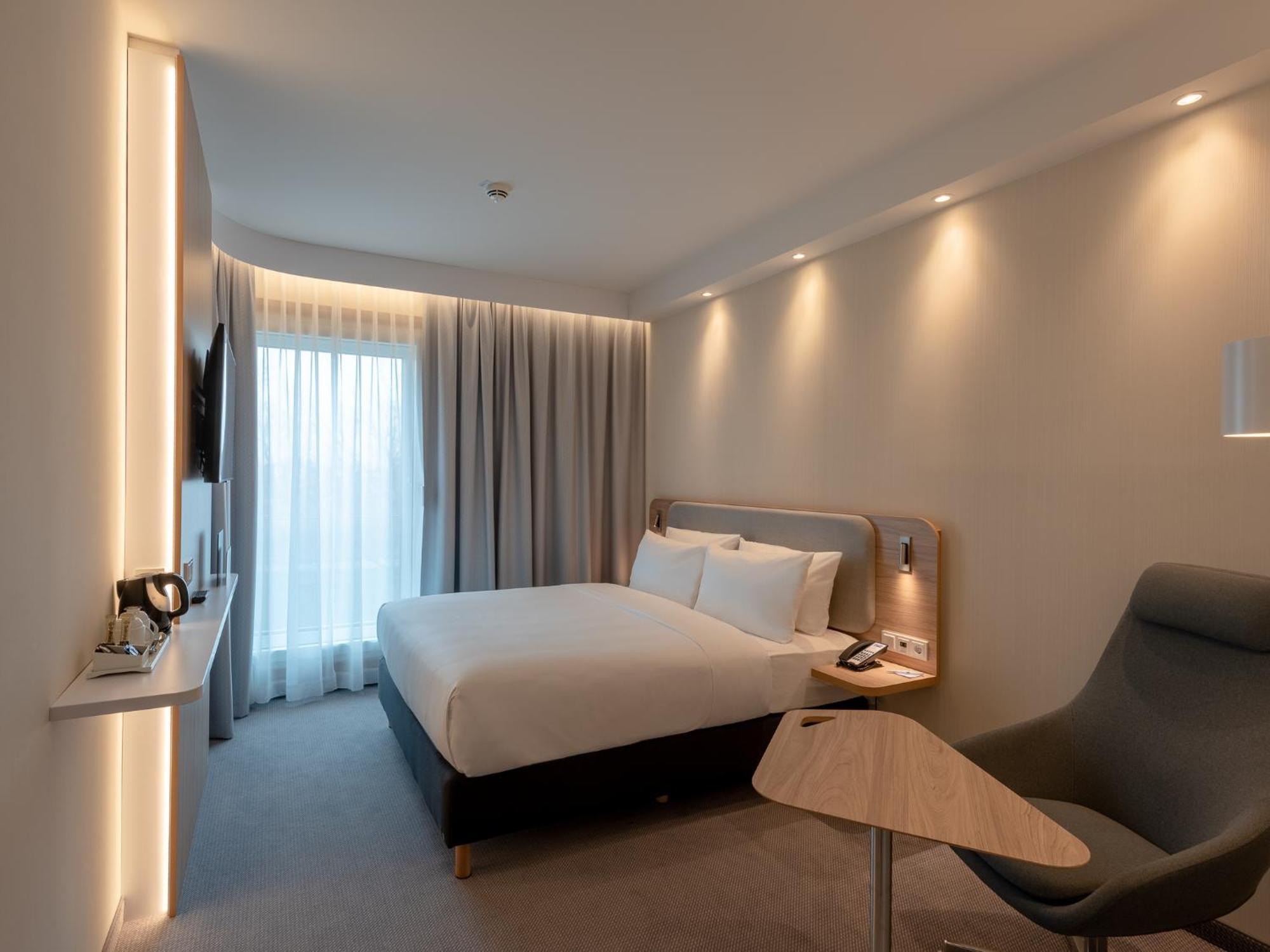 Holiday Inn Express - Munich North By Ihg Exterior foto